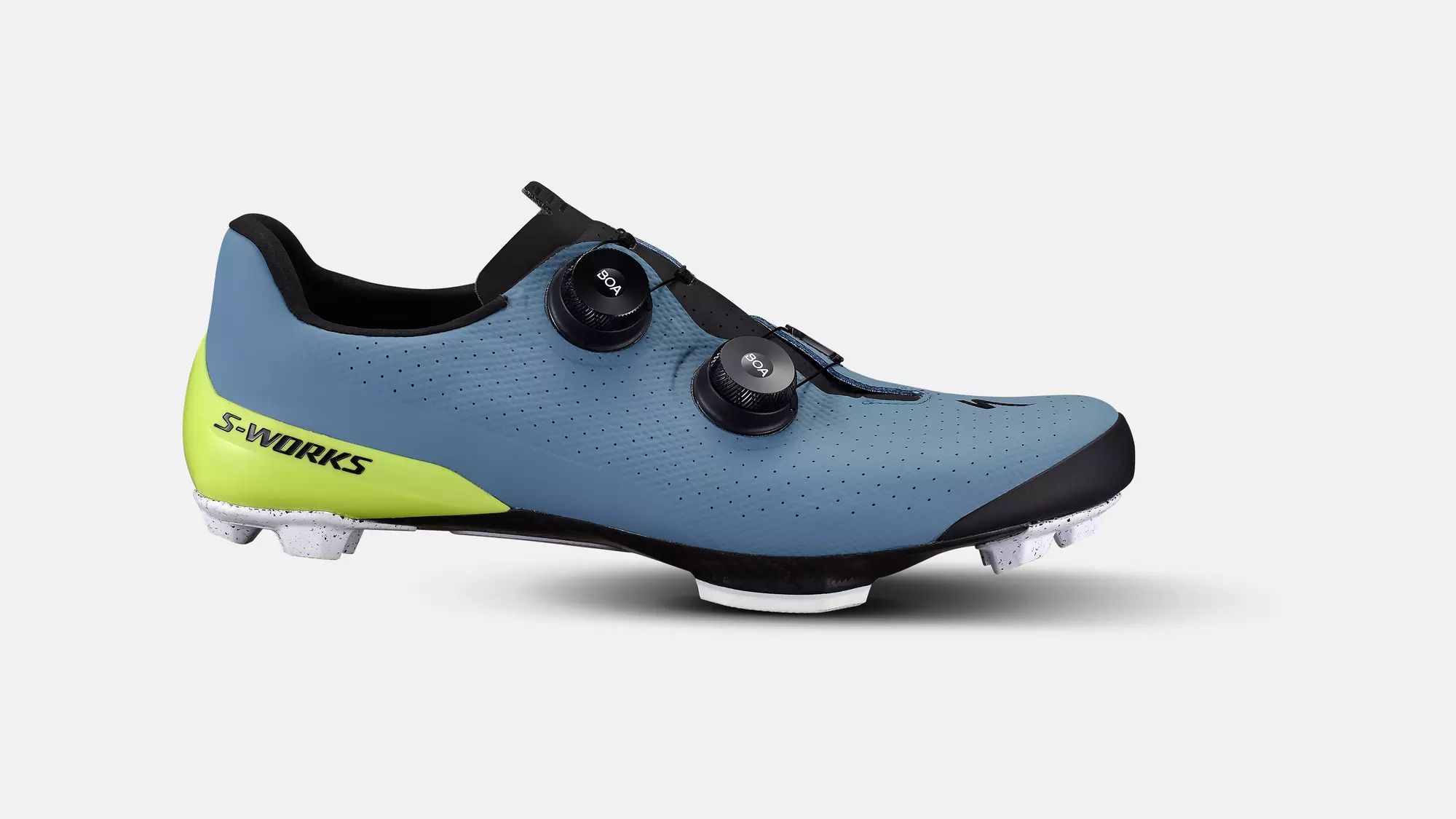 https://www.vojomag.com/app/uploads/2025/08/61525 303 SHOE SW RECON MTB SHOE GRY BLU HERO PDP.webp