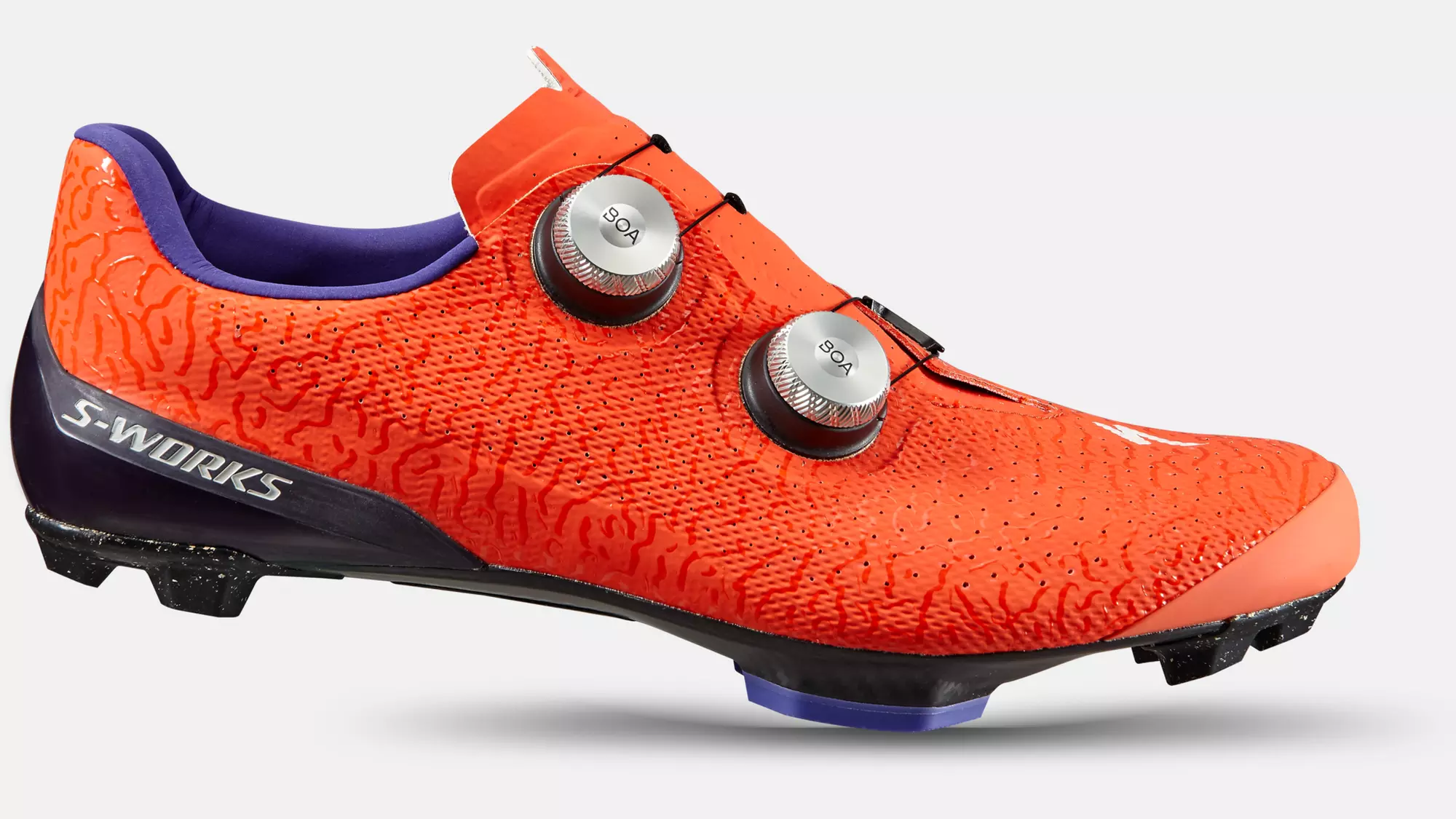 https://www.vojomag.com/app/uploads/2025/08/61525 303 SHOE SW RECON MTB SHOE GRY BLU HERO PDP.webp