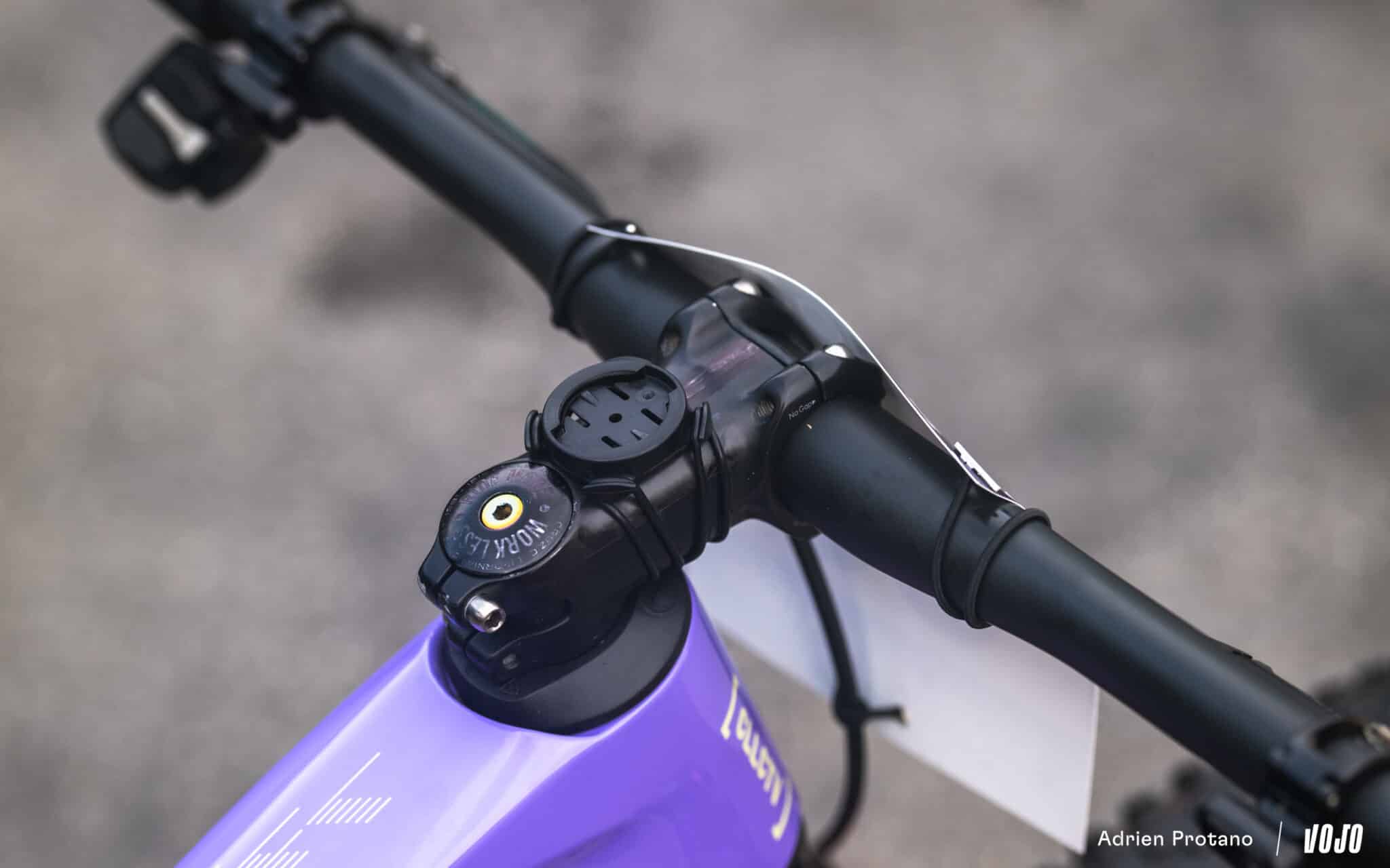https://www.vojomag.com/app/uploads/2025/08/Coupe du monde VTT DH XC France Haute Savoie test avis Vojo nouveaute A.Protano 11 1 2048x1280.jpg