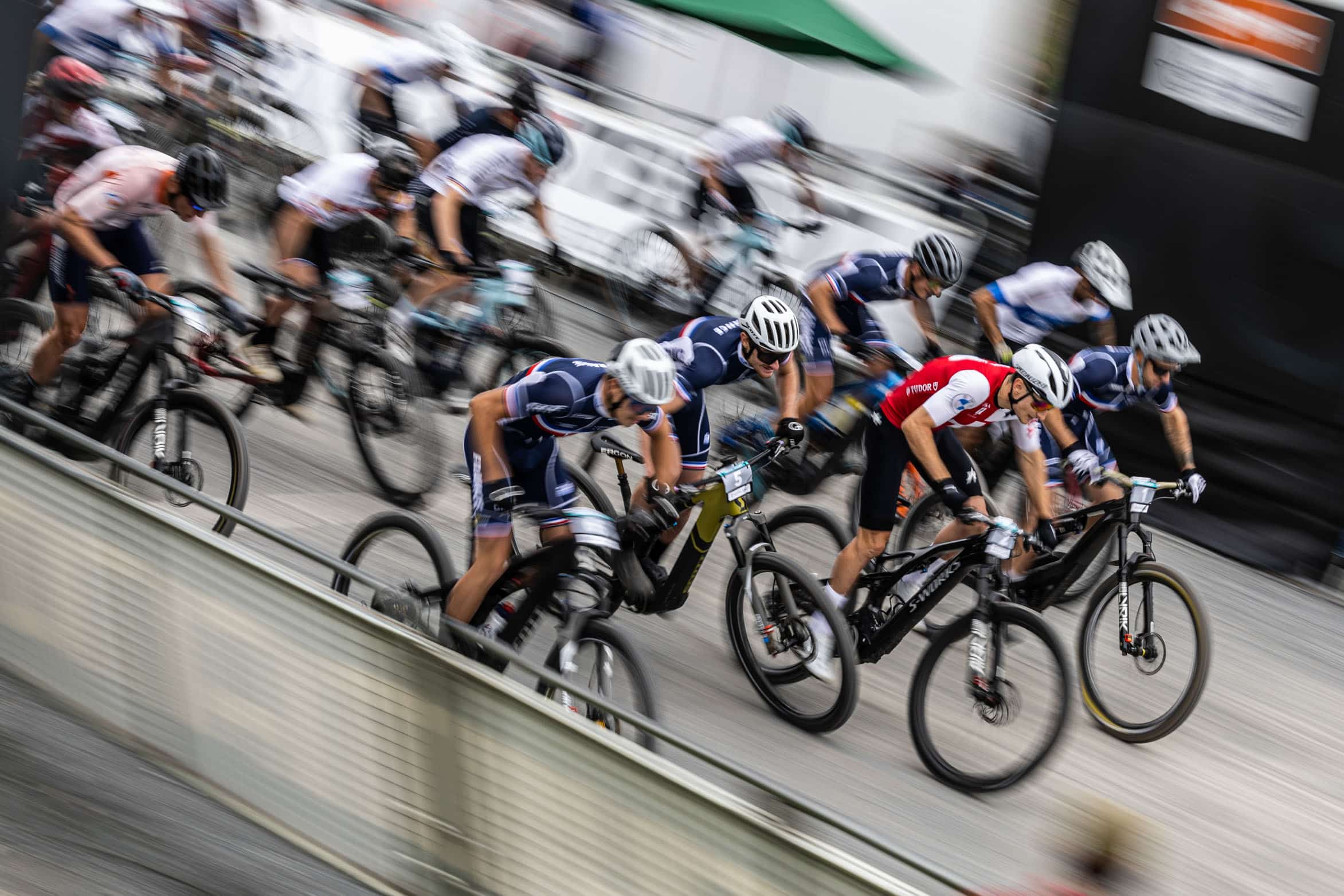 https://www.vojomag.com/app/uploads/2025/08/E bike Glasgow 2023 2857.jpg