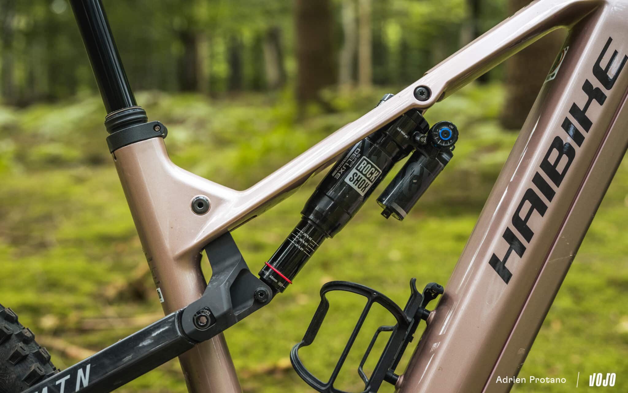 https://www.vojomag.com/app/uploads/2025/08/Haibike AllMTN 2025 bikecheck test avis vojo VTTAE nouveaute A.Protano 4 2048x1280.jpg