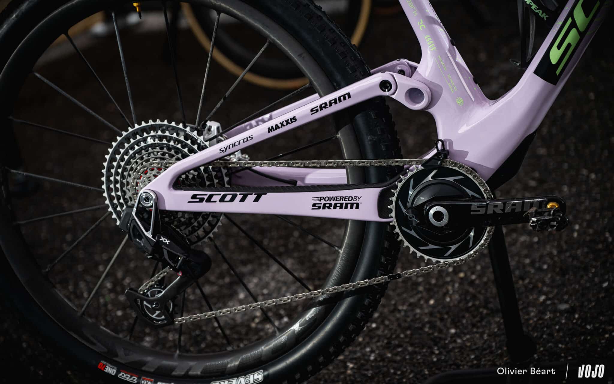 https://www.vojomag.com/app/uploads/2025/08/Scott Spark Schurter Les Gets 2025 World Cup XC - Copyright Olivier Beart Vojo Magazine 15 2048x1280.jpg