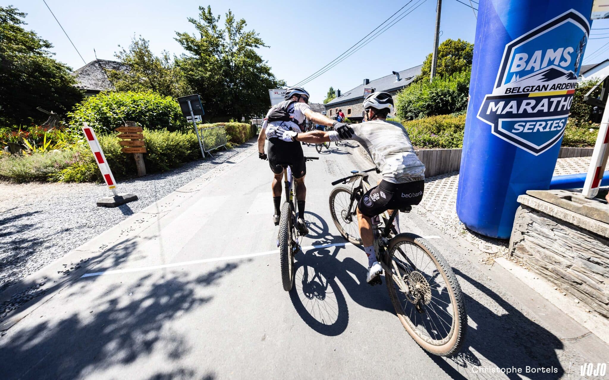 https://www.vojomag.com/app/uploads/2025/08/Vojomag BAMS Chouffe 2025 39 2048x1280.jpg