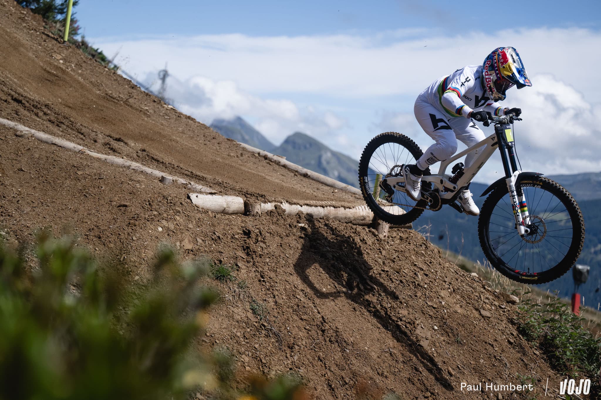 https://www.vojomag.com/app/uploads/2025/08/qualifications dh coupe monde les gets DH vtt 2025 vojo paul humbert 9.jpg