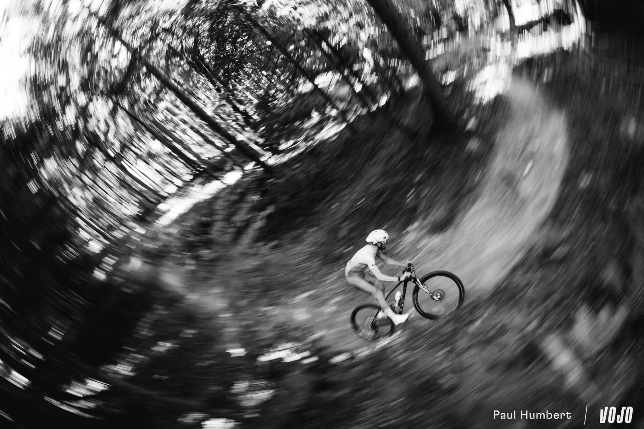 https://www.vojomag.com/app/uploads/2025/08/remi groslambert trek supercaliber procaliber veyrier 2025 vojo paul humbert 18.jpg