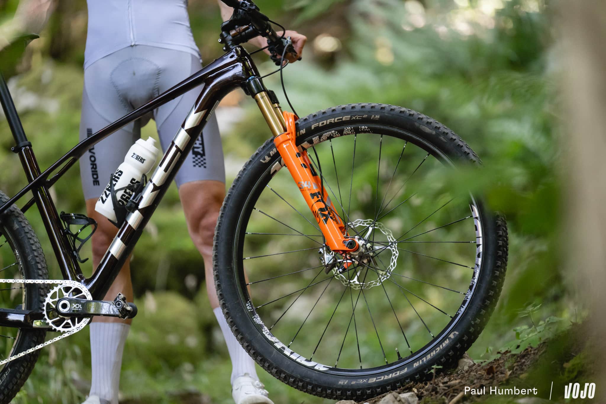 https://www.vojomag.com/app/uploads/2025/08/remi groslambert trek supercaliber procaliber veyrier 2025 vojo paul humbert 55.jpg