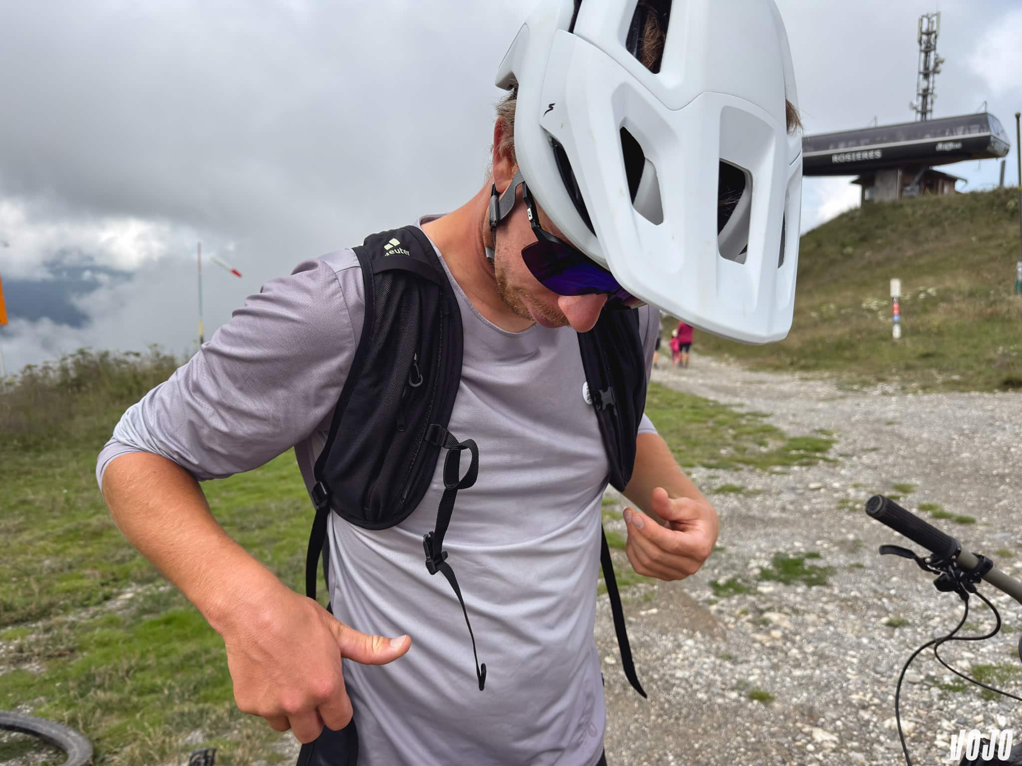 https://www.vojomag.com/app/uploads/2025/08/sac vtt vttae deuter hiline 2025 vojo paul humbert.jpg