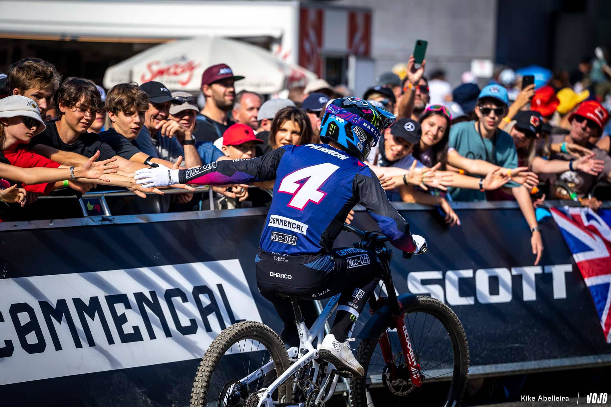 https://www.vojomag.com/app/uploads/2025/09/25MTBWC Lenzerheide byKikeAbelleira 1206731.jpg