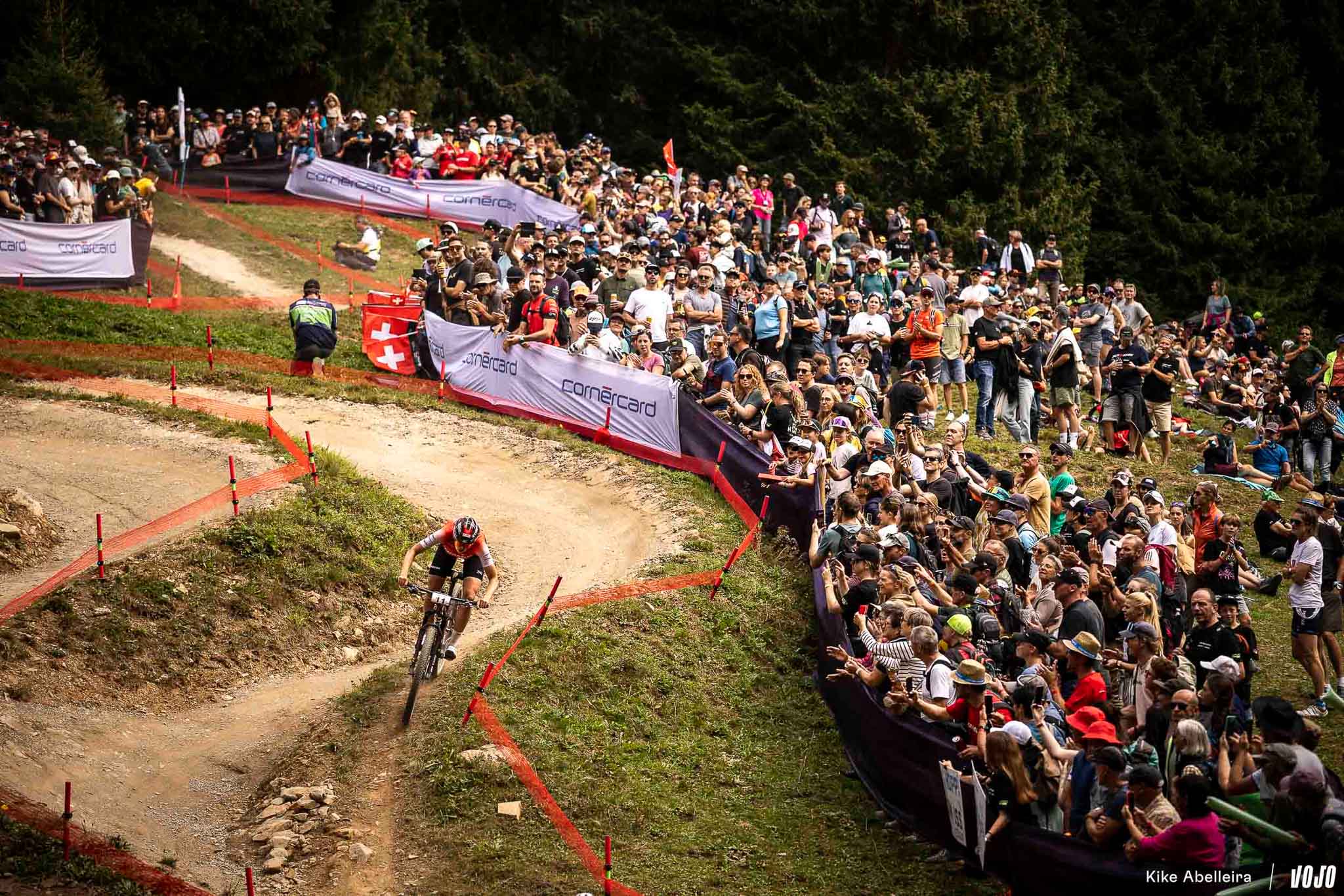 https://www.vojomag.com/app/uploads/2025/09/25MTBWC Lenzerheide byKikeAbelleira 2946.jpg