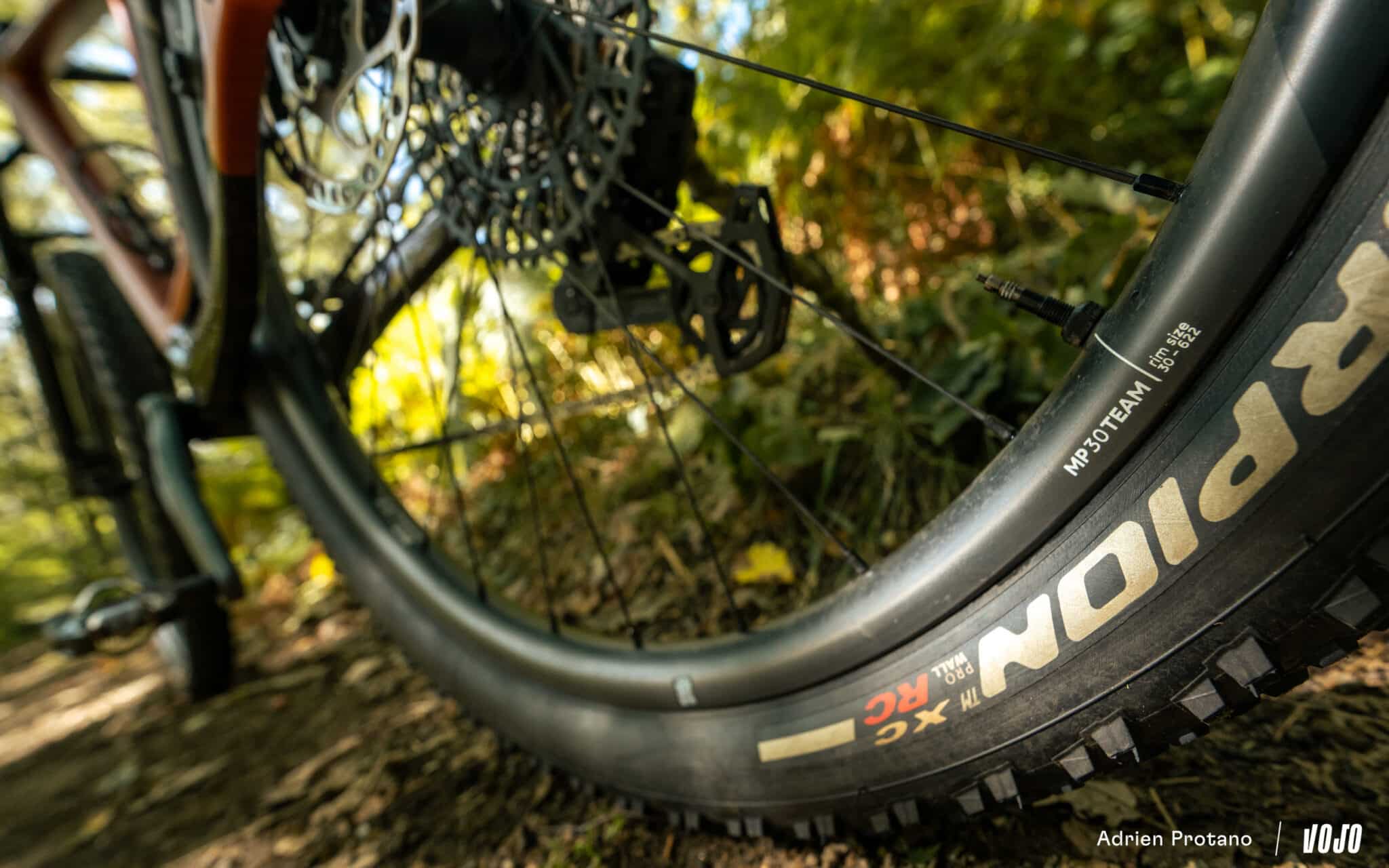https://www.vojomag.com/app/uploads/2025/09/Orbea Alma 2025 test avis Vojo nouveaute A.Protano 58 2048x1280.jpg
