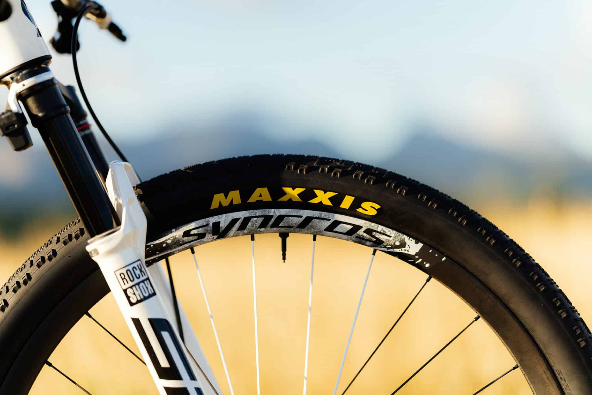 https://www.vojomag.com/app/uploads/2025/09/Scott Spark RC Nino Schurter test avis comparaison Vojo nouveaute 2025 2026 A.Protano 1 17 2048x1365.jpg