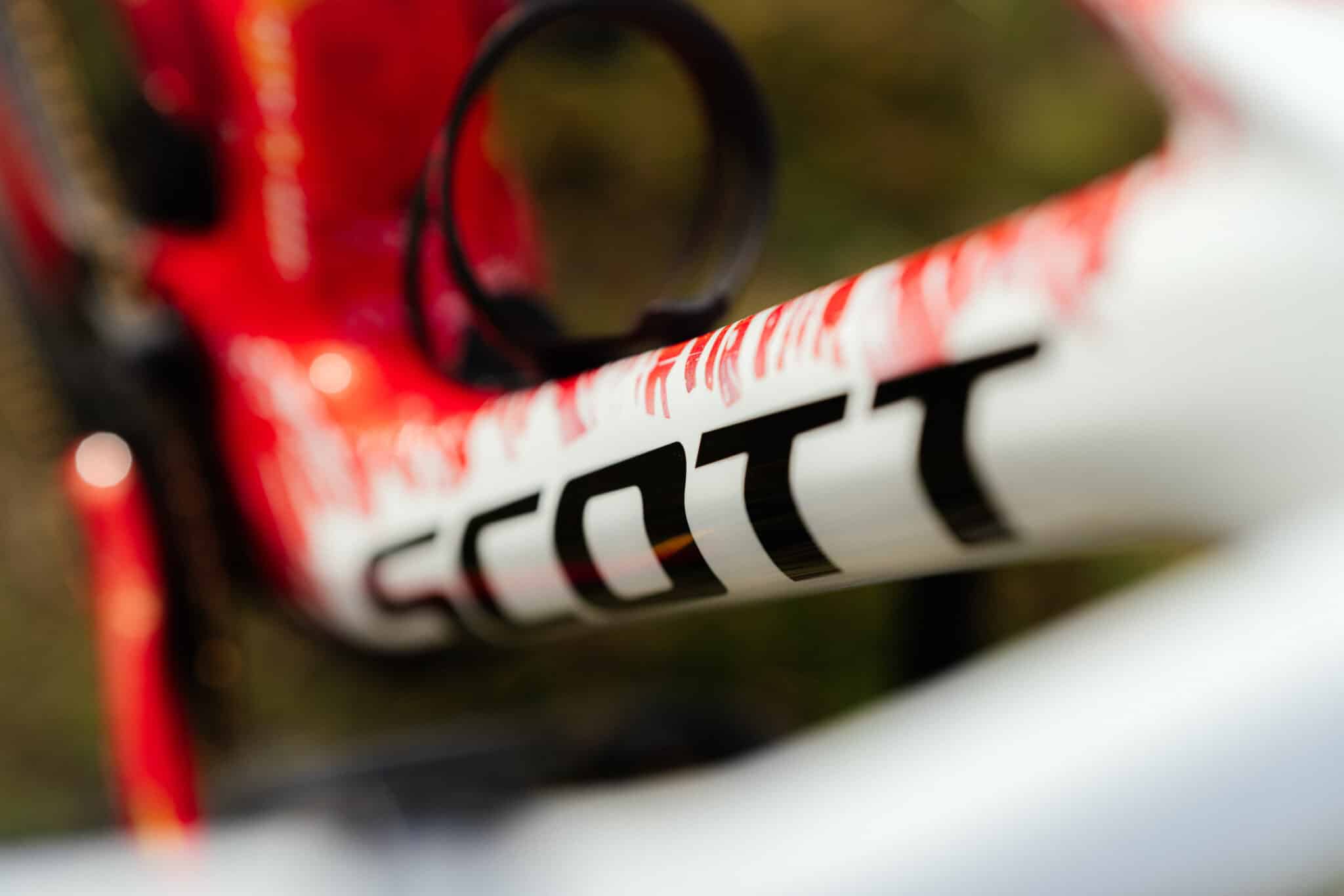 https://www.vojomag.com/app/uploads/2025/09/Scott Spark RC Nino Schurter test avis comparaison Vojo nouveaute 2025 2026 A.Protano 1 6 2048x1366.jpg
