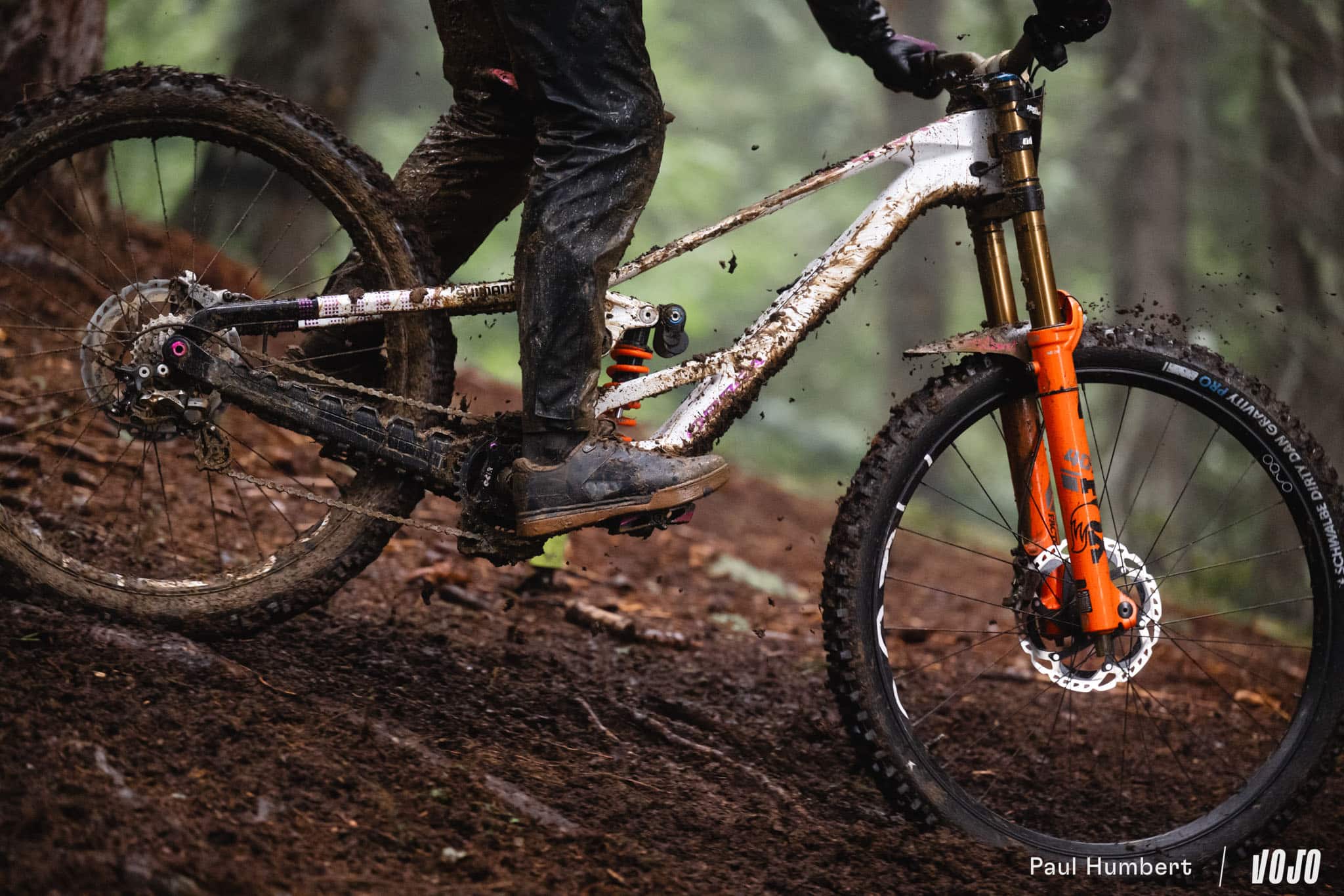 https://www.vojomag.com/app/uploads/2025/09/coach dh chris kilmurray les gets vtt 2025 vojo paul humbert 17.jpg