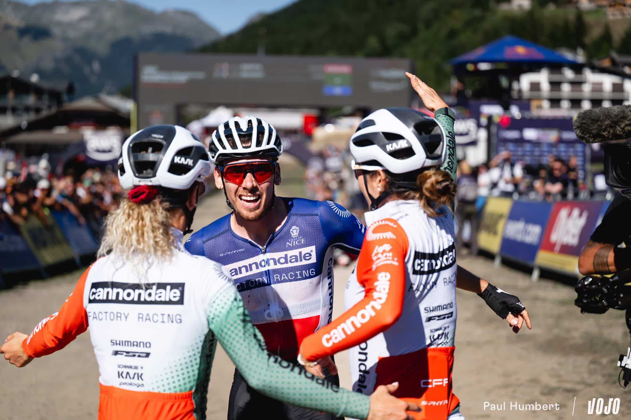 https://www.vojomag.com/app/uploads/2025/09/xc hommes dames coupe monde les gets vtt 2025 vojo paul humbert 38.jpg