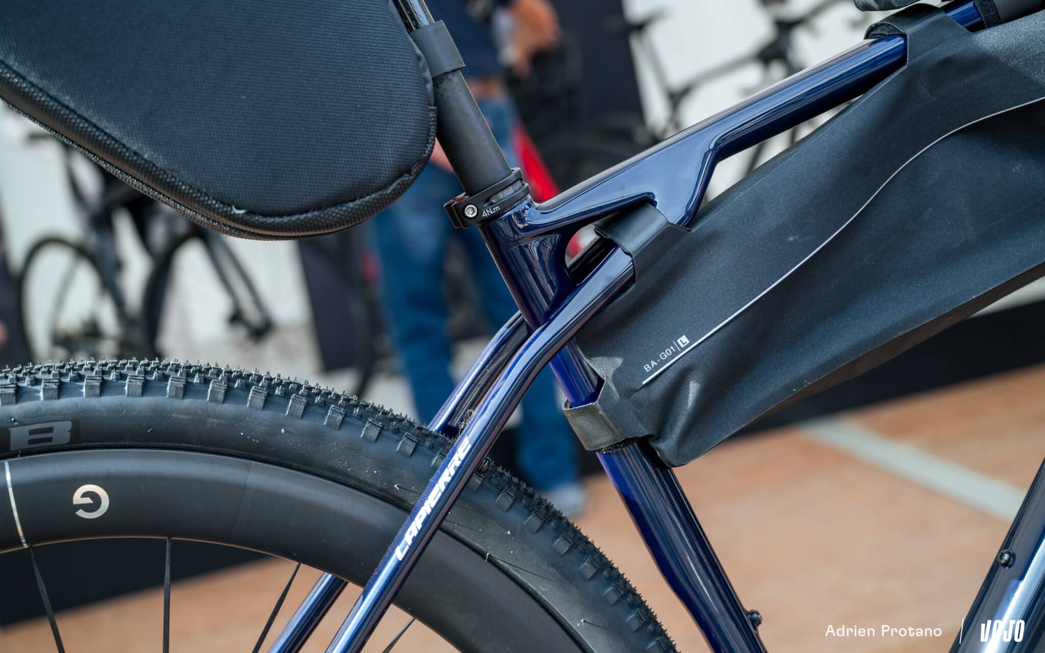 https://www.vojomag.com/app/uploads/2025/10/Roc dAzur 2025 gravel VTT salon test avis comparaison Vojo A.Protano 1 17 2048x1280.jpg