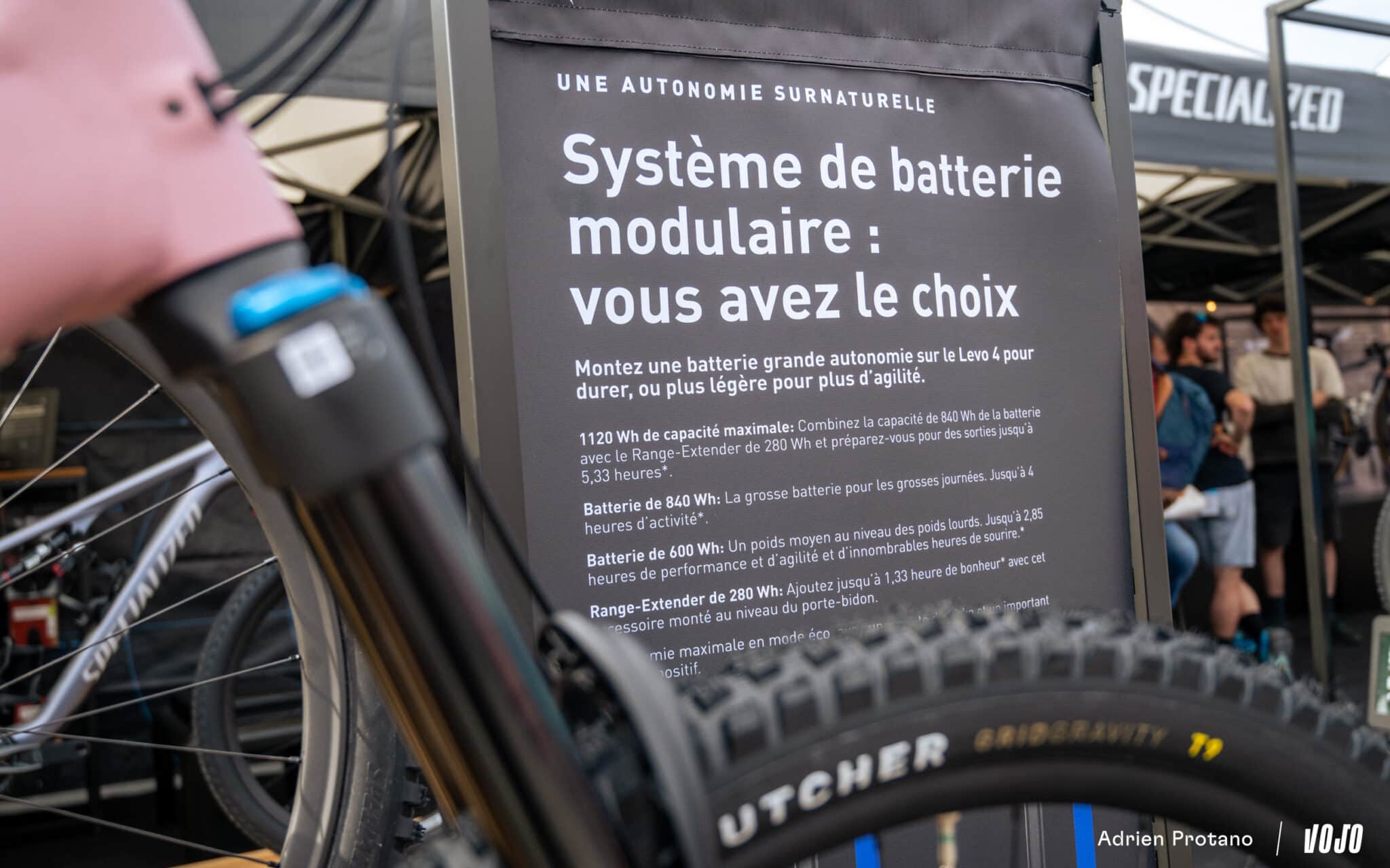 https://www.vojomag.com/app/uploads/2025/10/Roc dAzur 2025 gravel VTT salon test avis comparaison Vojo A.Protano 1 68 2048x1280.jpg