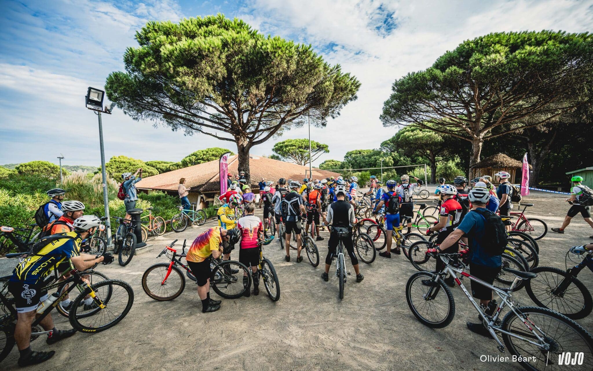 https://www.vojomag.com/app/uploads/2025/10/Trophee france vtt vintage 2025 - Copyright Olivier Beart Vojo Magazine 2 2048x1280.jpg