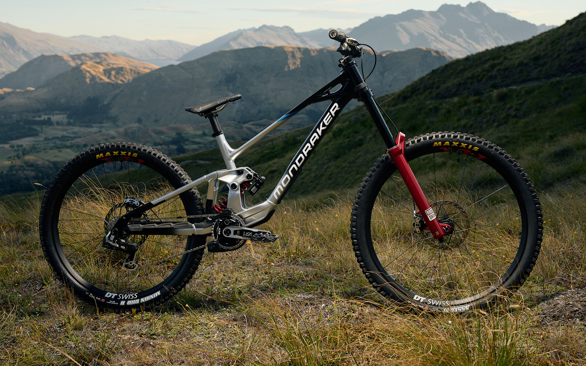 Nouveauté | Mondraker Summum : la version de série du prototype de Coupe du monde