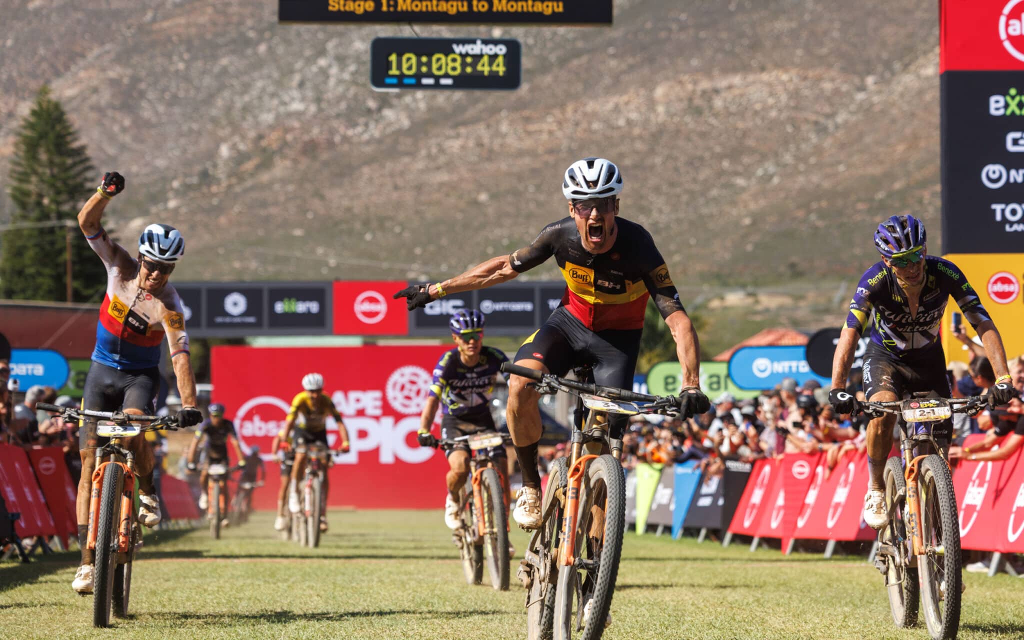 Absa Cape Epic 2026 #1 | Wout Alleman hisse le drapeau belge lors de la première étape