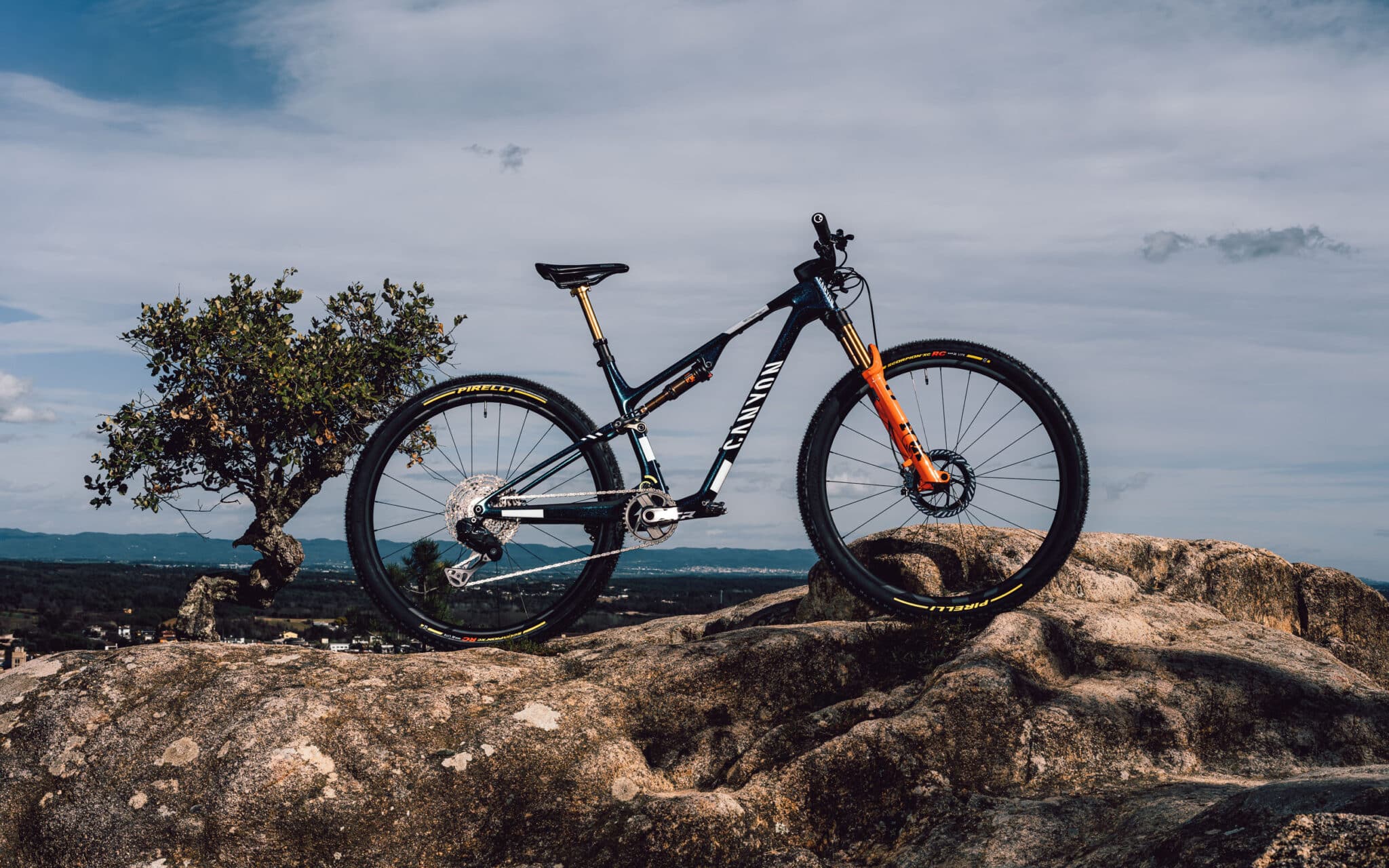 Nouveauté | Canyon Lux World Cup 2027 : une cinématique customisable pour du XC, vraiment ?