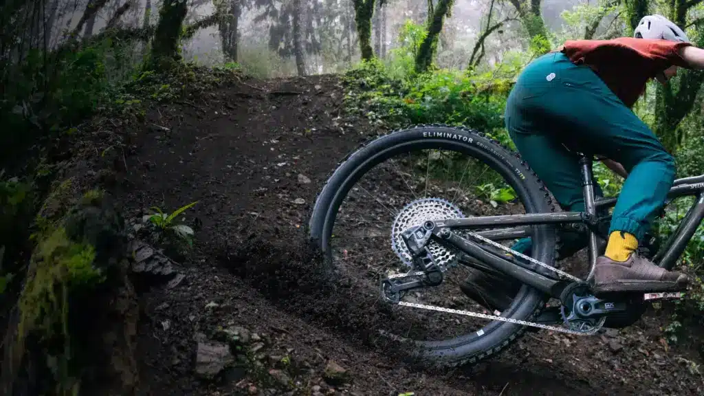 Nouveauté | Specialized passe ses pneus Butcher et Eliminator en carcasse radiale