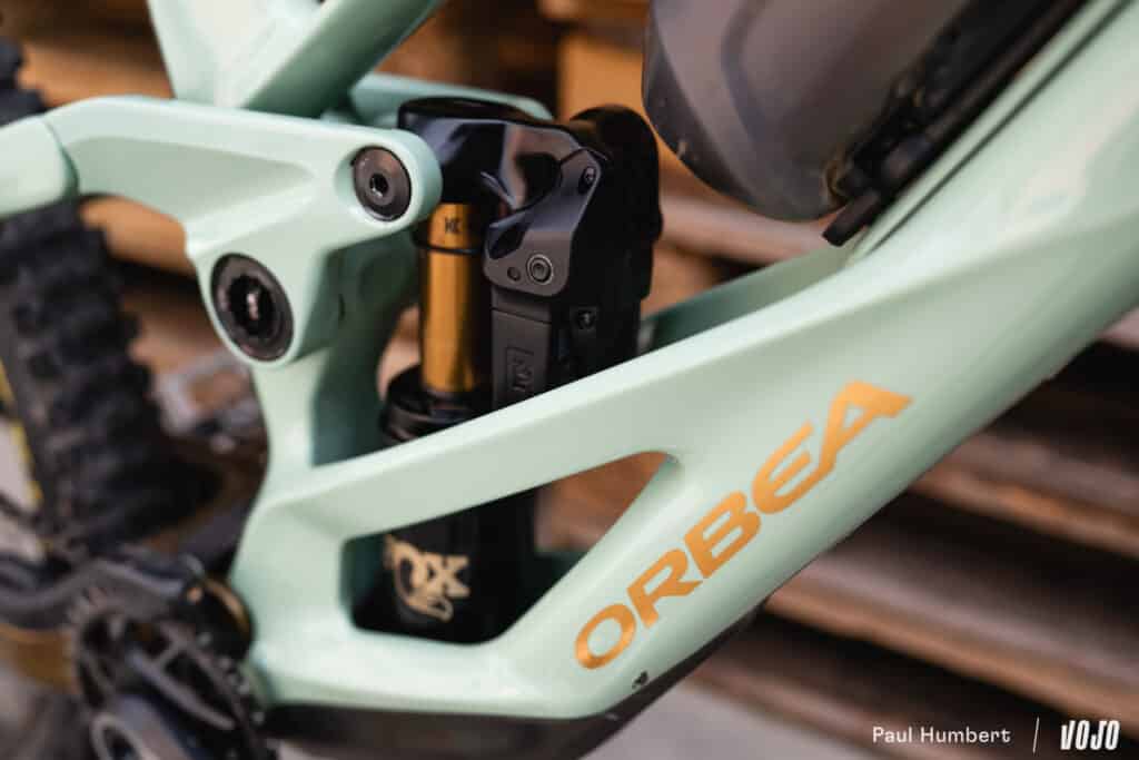 Nouveauté : Fox présente son amortisseur X2 Live Valve Neo électrifié