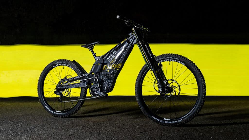 Nouveauté | Antidote Solutions AS05 : le prototype de DH qui veut bousculer la Coupe du monde