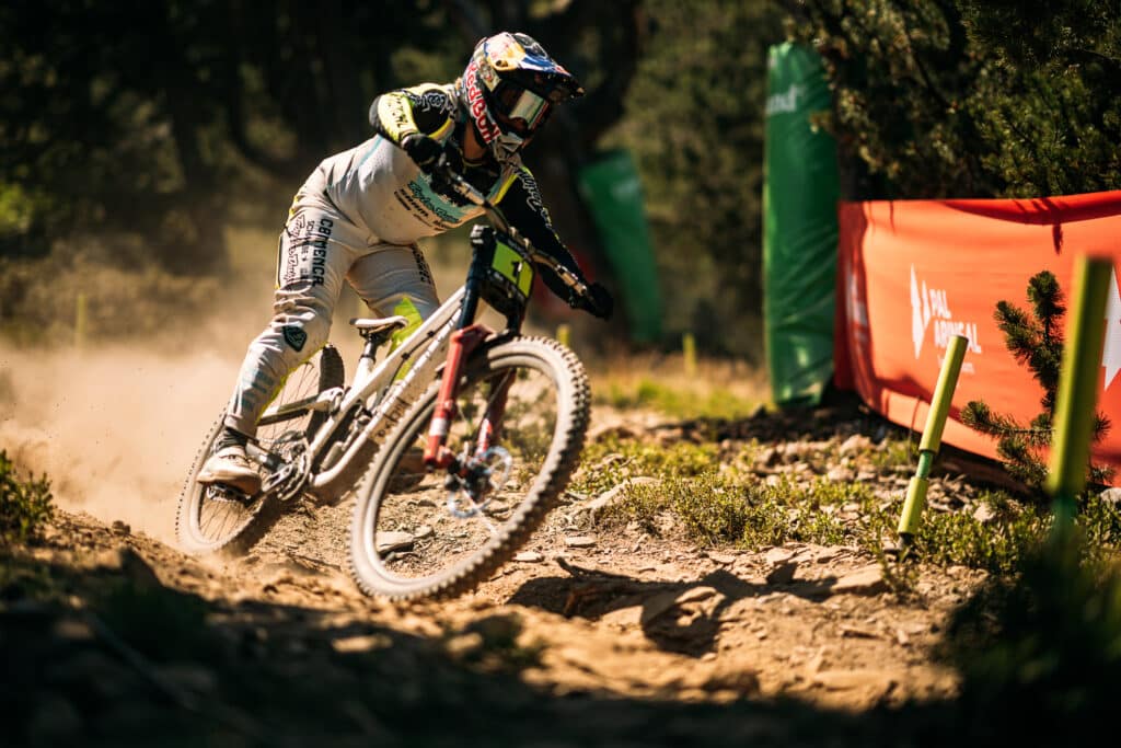 Résultats | World Cup DH 2026 – Andorre : Williams et Höll dans la poussière