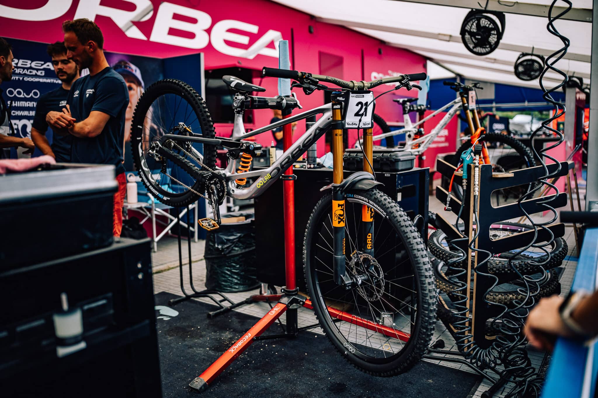 Spyshot | Un DH Orbea en 32 pouces pour Martin Maes aux Mondiaux de Val di Sole !