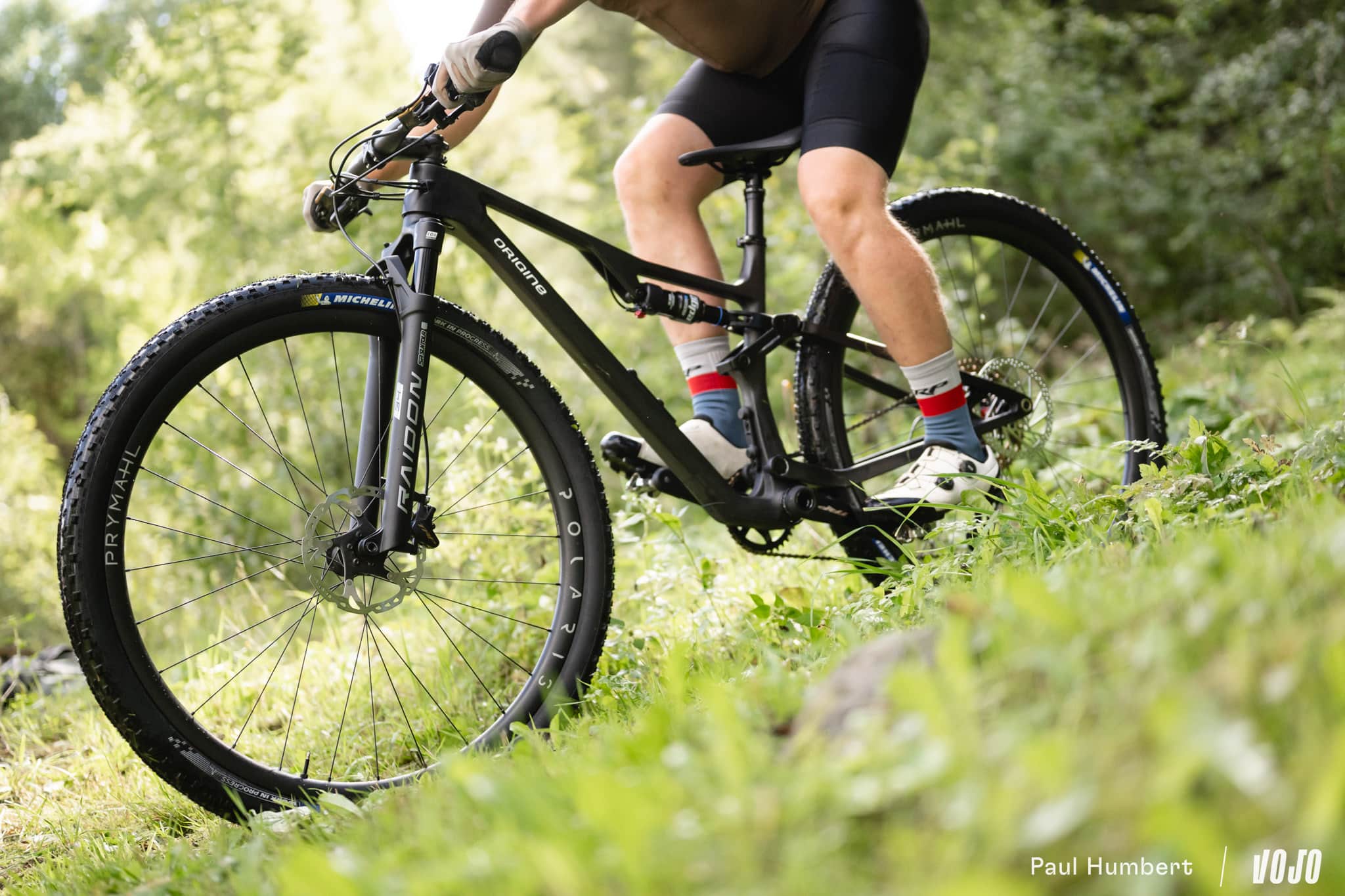 Prototype | On a testé le futur VTT 32 pouces Origine avec Julien Absalon !