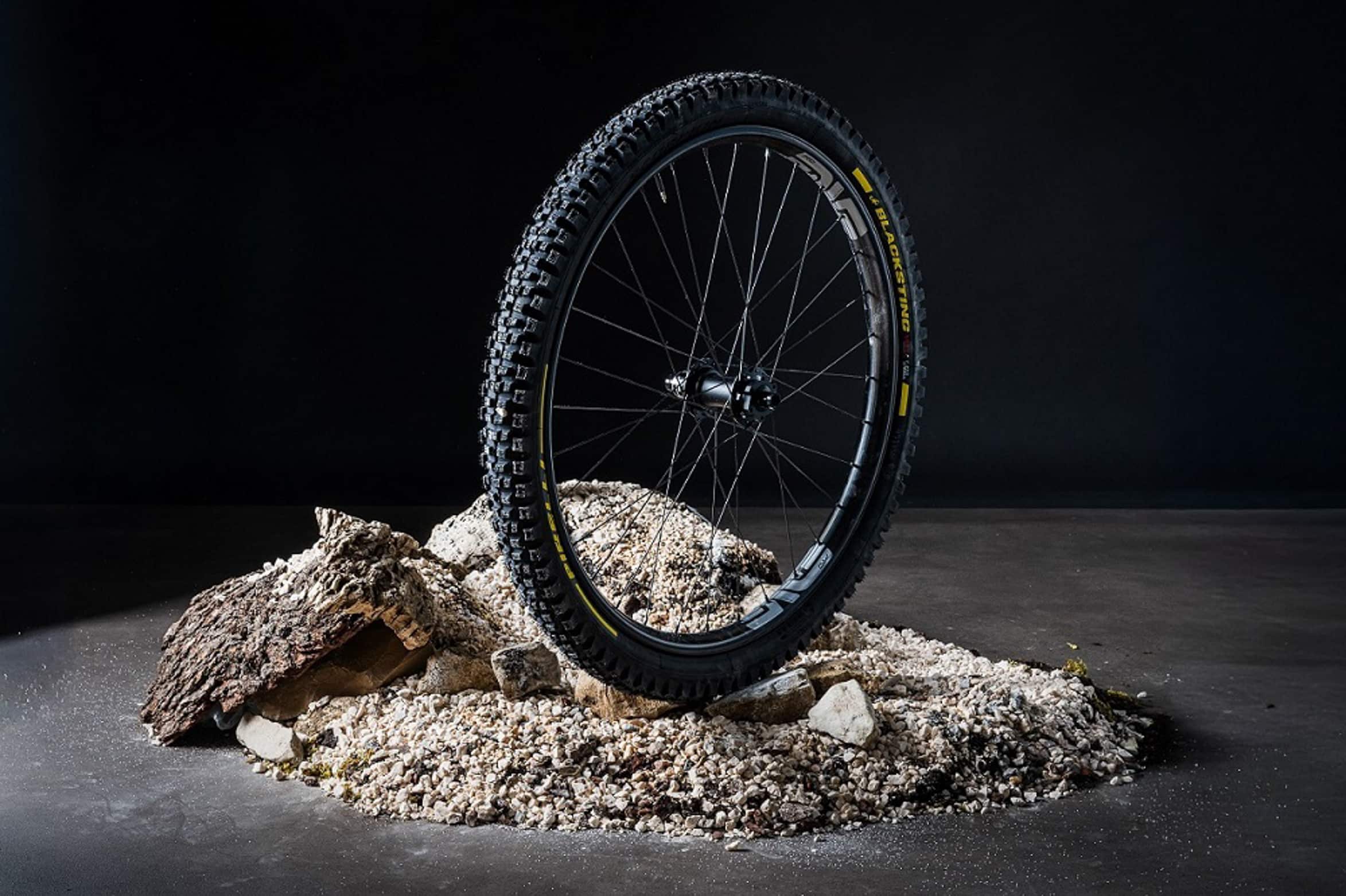 Nouveauté | Pirelli Scorpion Gravity : trois pneus et une gamme enfin plus lisible